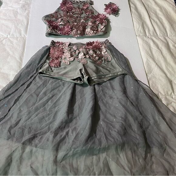 Glamour solo dance costume custom silver gray 2 piece skirt crop top XLC child - Picture 4 of 13